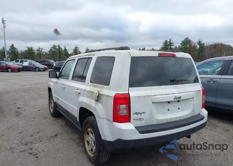 2015 Jeep Patriot Sport из США, поврежденный, VIN 1C4NJRBB8FD324630